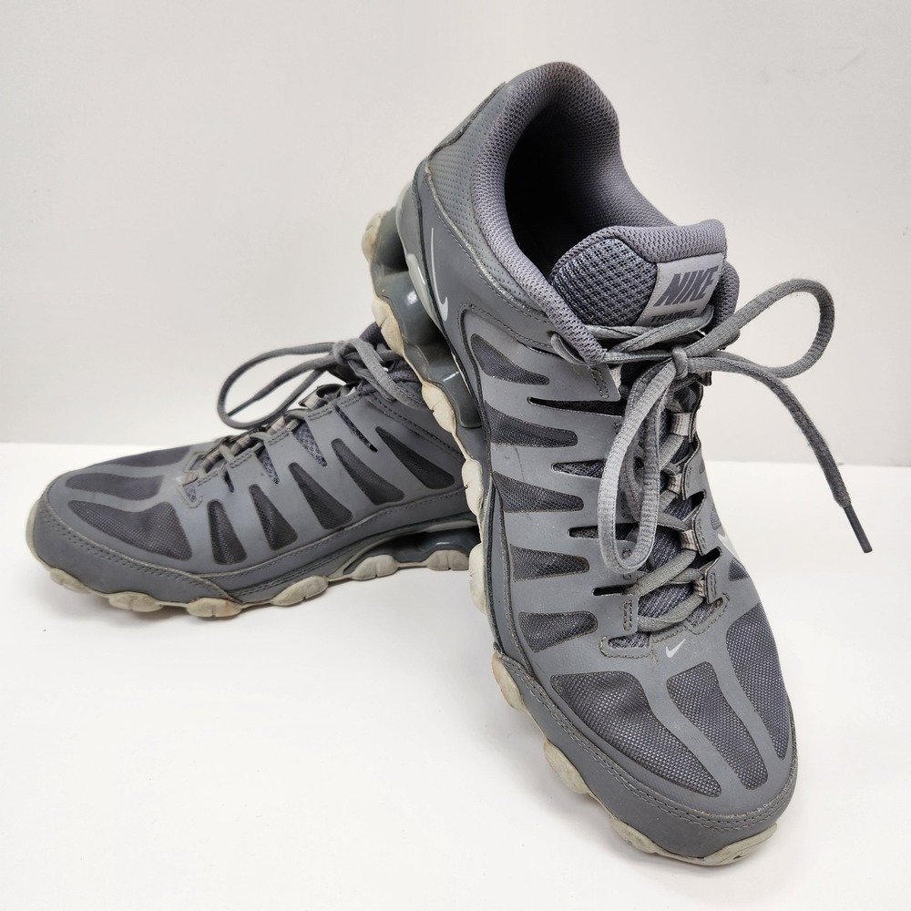 Nike Reax Size 10 Mens TR Gray Gym Trainers Workout Tennis Shoe Sneakers Flawed